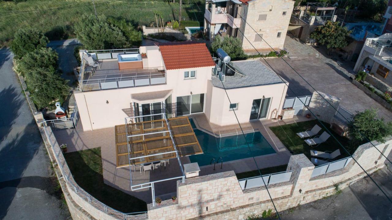 Pantanassa Villa Thalia Agia Marina エクステリア 写真